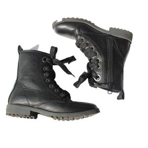 Cat & Jack Lace up Black Boots Size 1